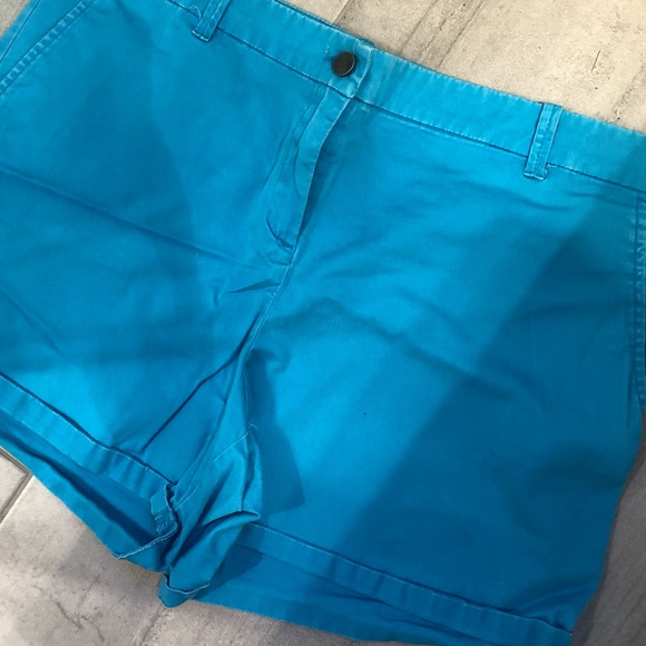 All shorts 2 for $25 🩳 - Picture 2 of 3